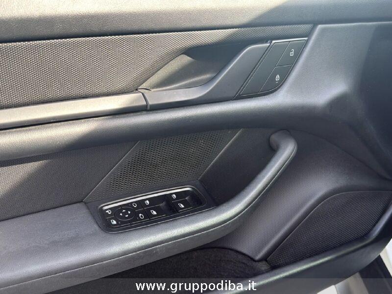 Porsche Taycan Taycan