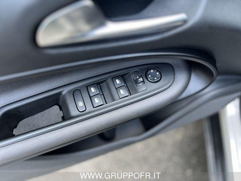 Alfa Romeo Junior Junior 1.2 136 CV Hybrid eDCT6 Speciale