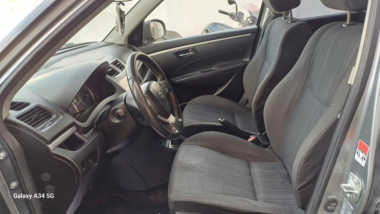 Suzuki Swift 1.2 VVT 5 porte B-Cool A/T