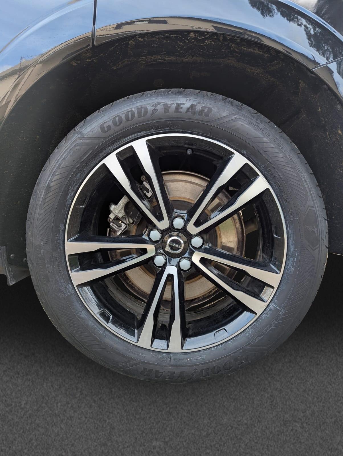 Volvo XC 60 XC60 B4 (d) automatico Core | da €300,50 al mese