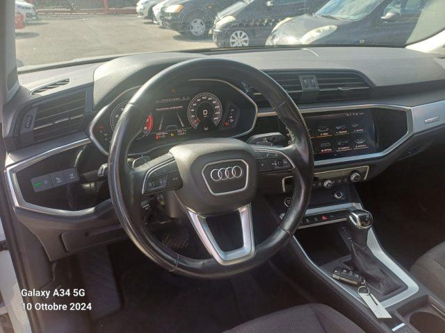 AUDI Q3 35 TFSI S tronic