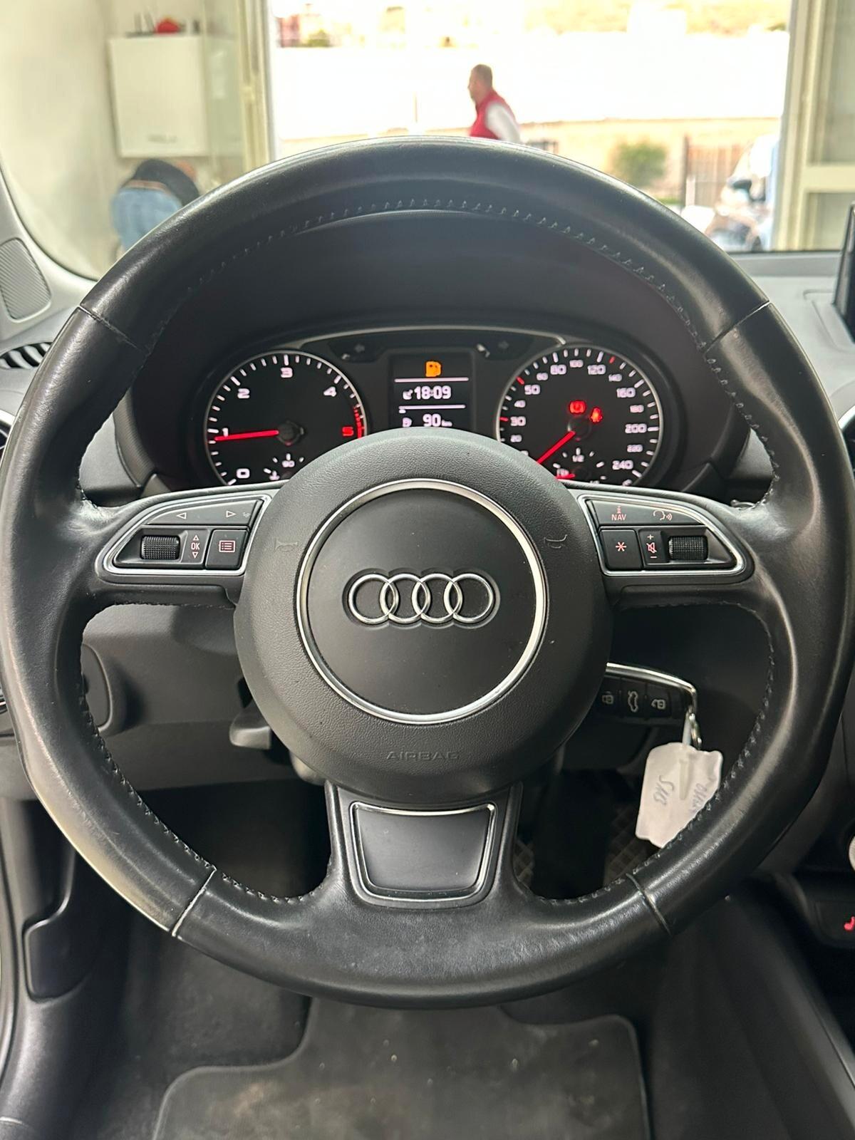 Audi A1 SPB 1.4 90cv TDI Design
