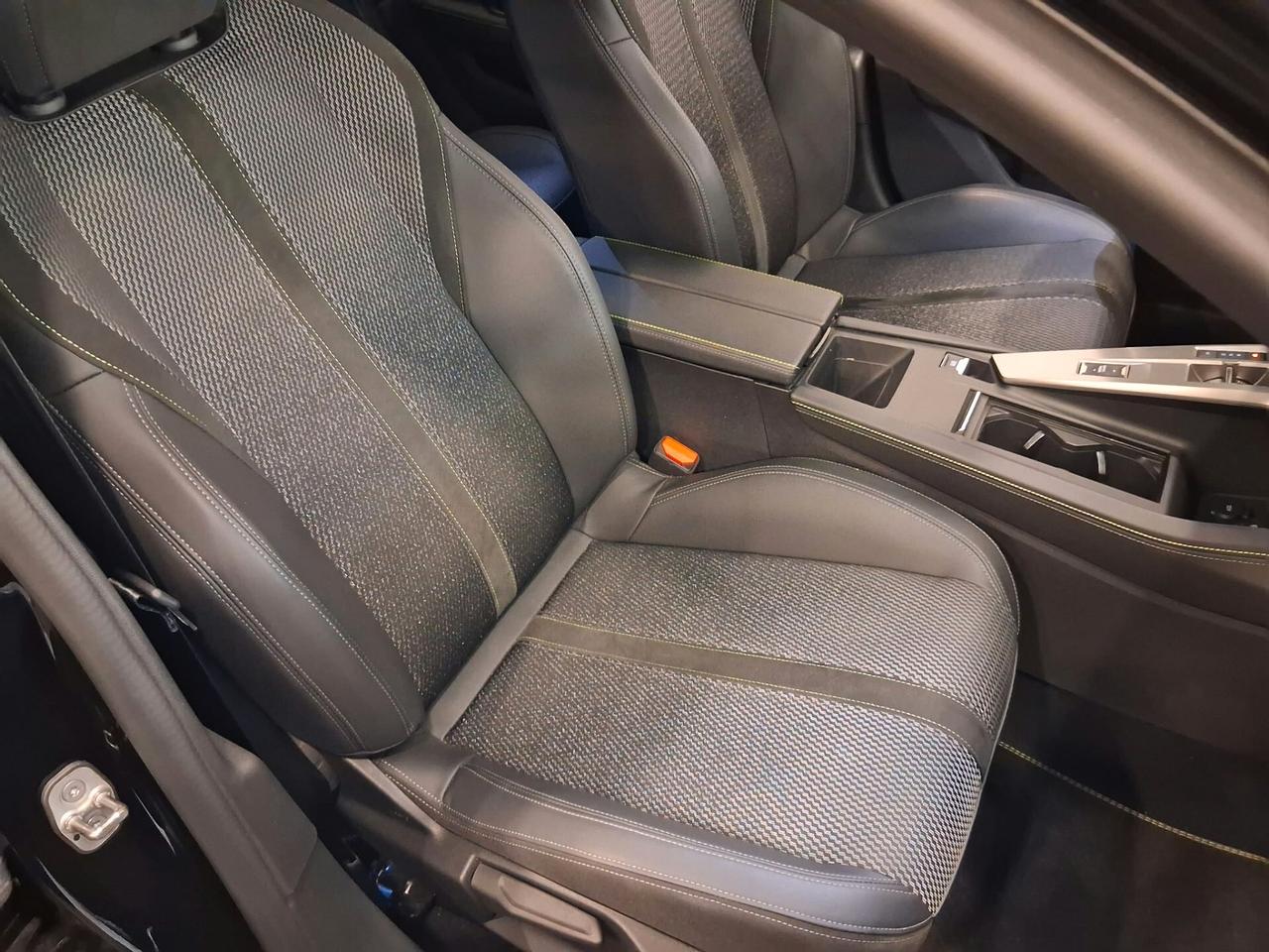 Peugeot 308 PureTech Turbo 130 S&S EAT8 SW GT