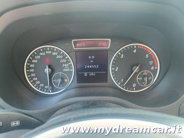 MERCEDES-BENZ B 180 CDI Executive