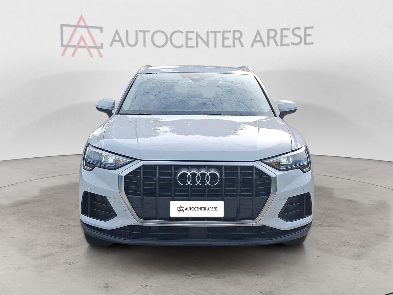 Audi Q3 45 1.4 tfsi e Business s-tronic