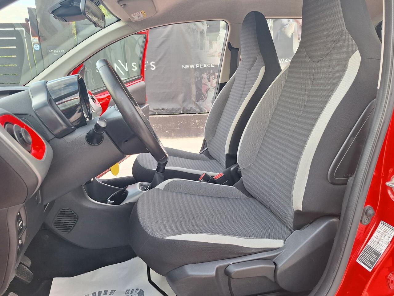 Toyota Aygo 1.0 VVT 5 porte x-play 2019 PERFETTA