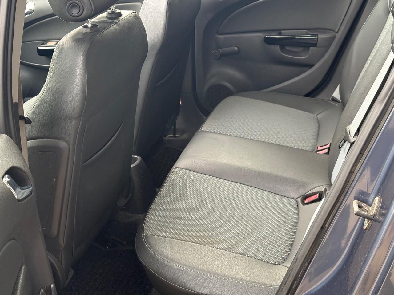 Opel Corsa 1.2 5 porte Cosmo TETTO PANORAMICO