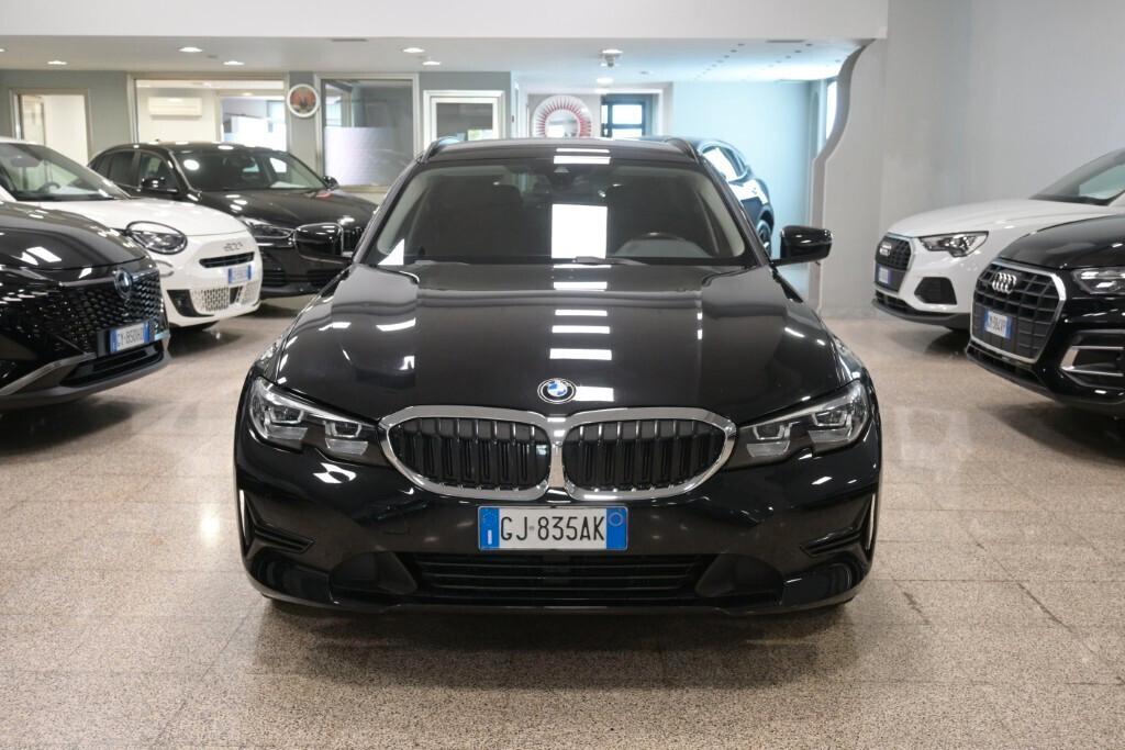 Bmw 318 318d 48V Touring Business Advantage