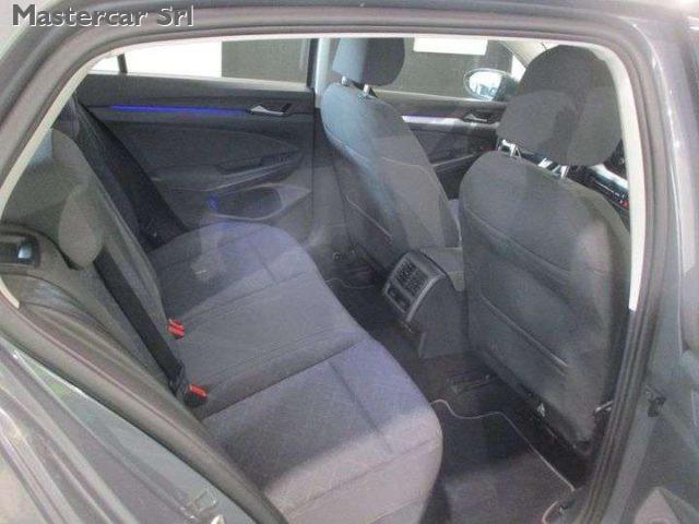 VOLKSWAGEN Golf Golf VIII 2.0 tdi Life 115cv - GD571XP