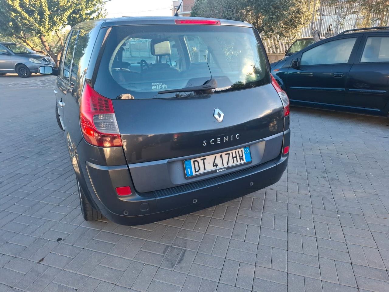 Renault Scenic Grand Scénic 1.5 dCi/105CV PSP 7 POSTI