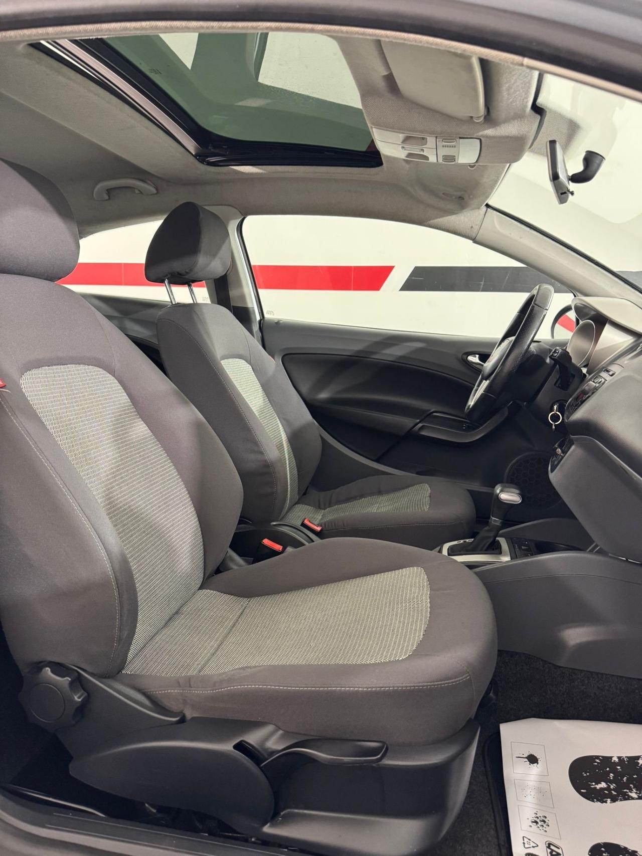 Seat Ibiza DSG . Style TETTO APRIBILE