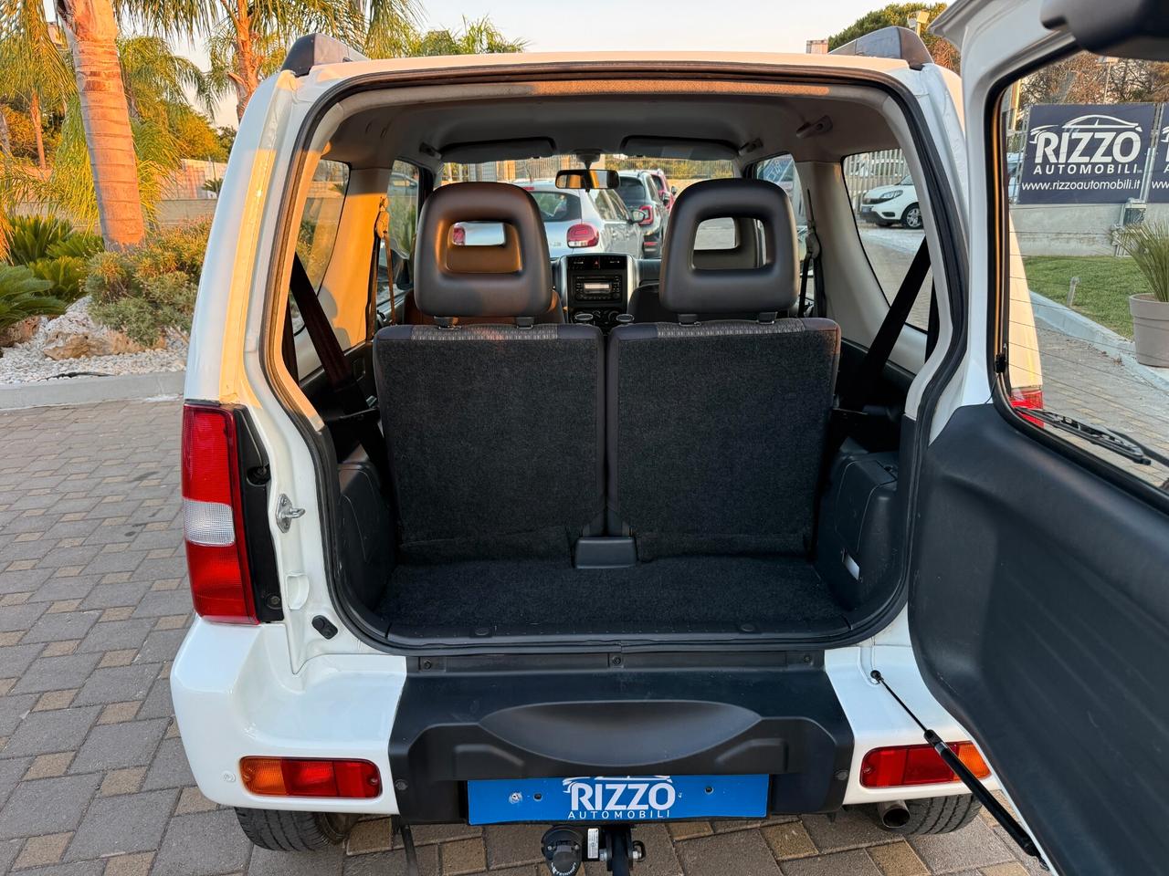 SUZUKI JIMNY 1.3i 16V 4WD JLX 4X4 GANCIO TRAINO A/C