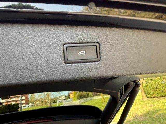 VOLKSWAGEN Tiguan 1.5 TSI 150 CV DSG R-Line UNICO PROPRIETARIO