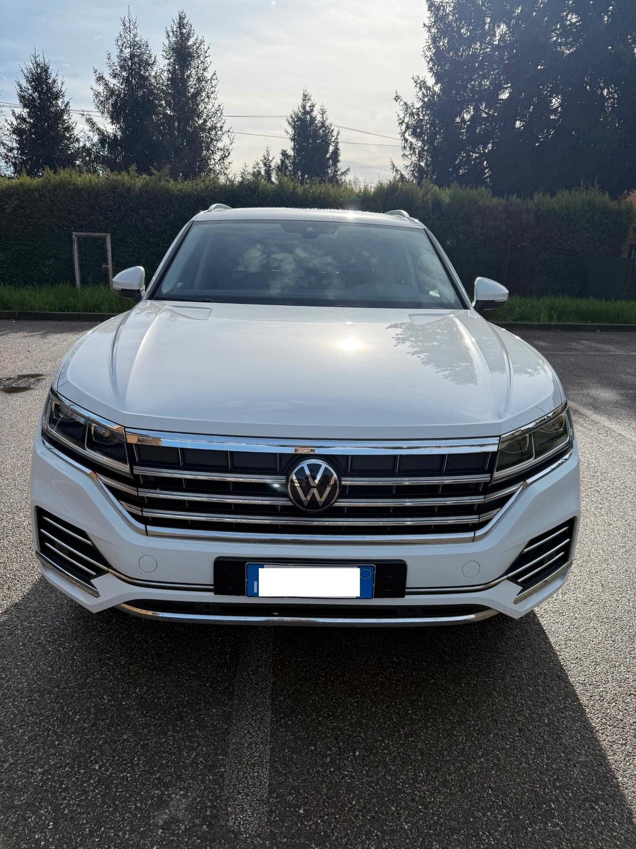 Volkswagen Touareg 3.0 V6 TDI - 4X4 - PELLE - NAV. - 12 MESI DI GAR.
