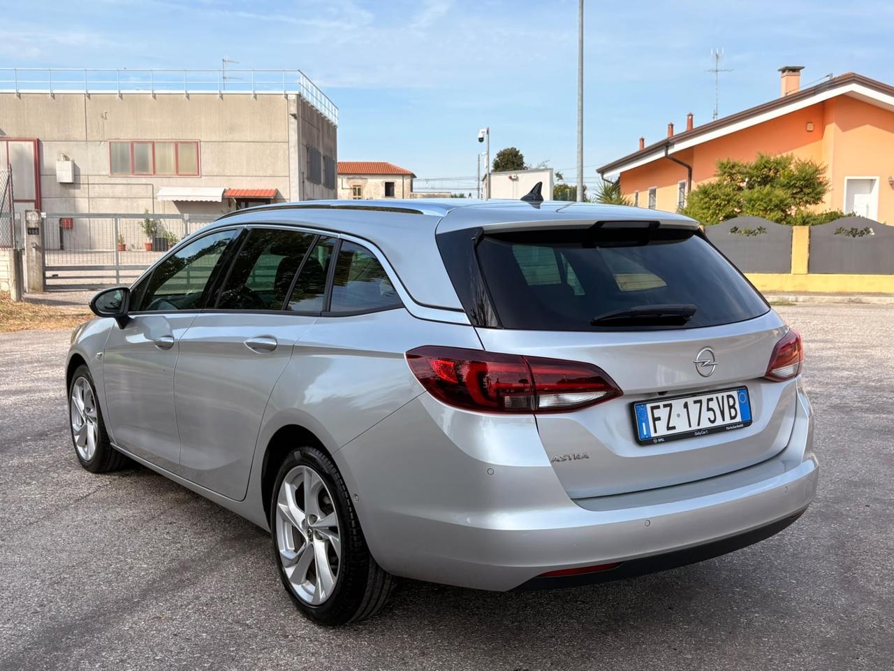 Opel Astra 1.5 CDTI 122 CV S&S Sports Tourer Ultimate