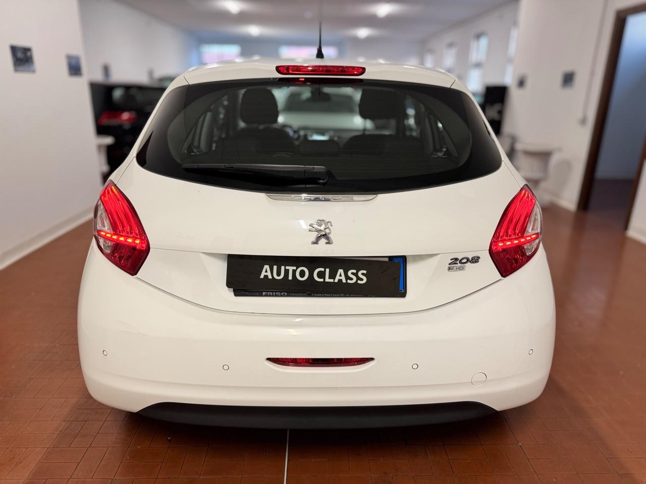 Peugeot 208 1.6 e-HDi 92 CV Stop&Start 5 porte Allure