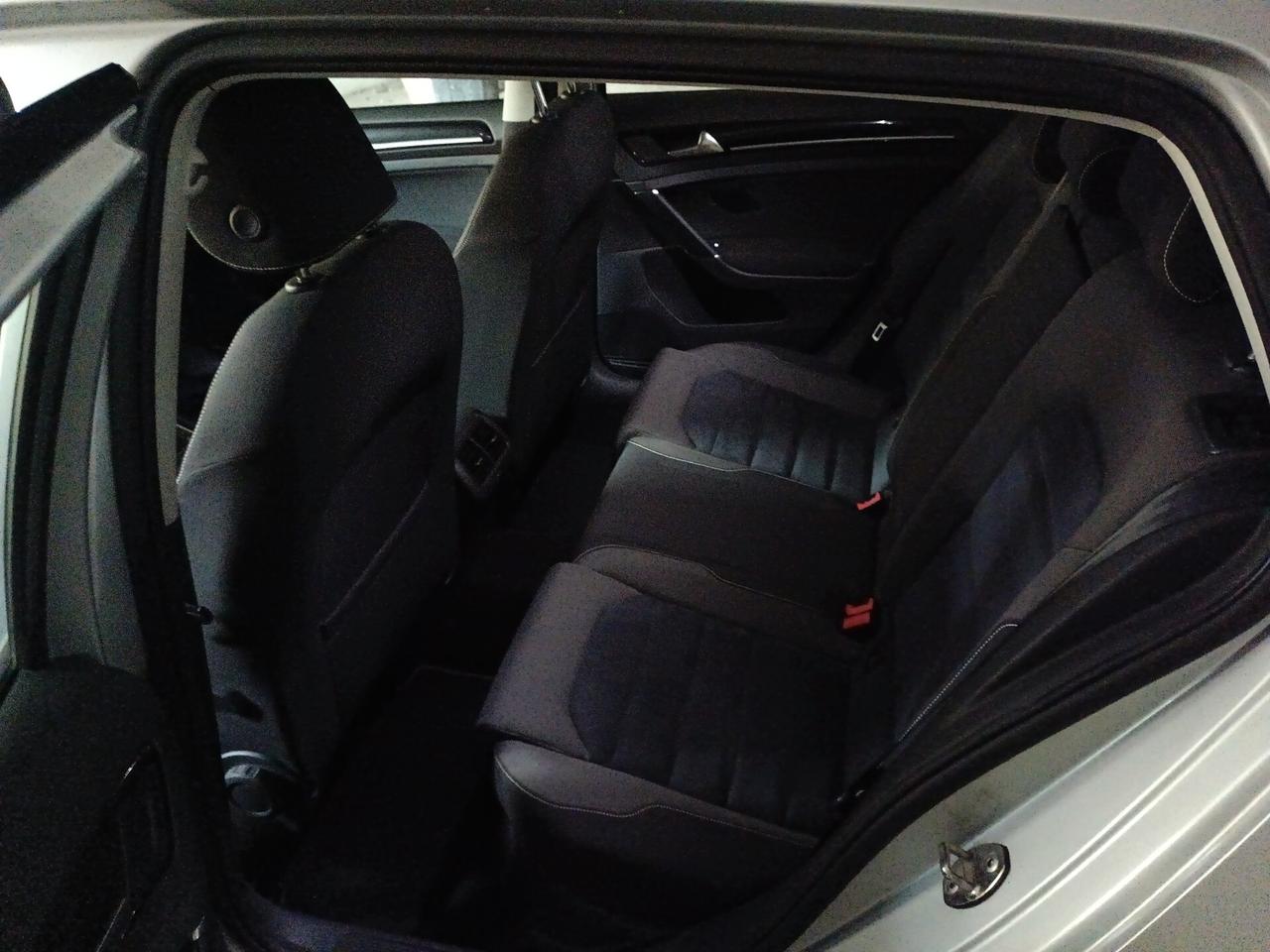 Volkswagen Golf Business 2.0 TDI 5p. Highline BlueMotion Technology