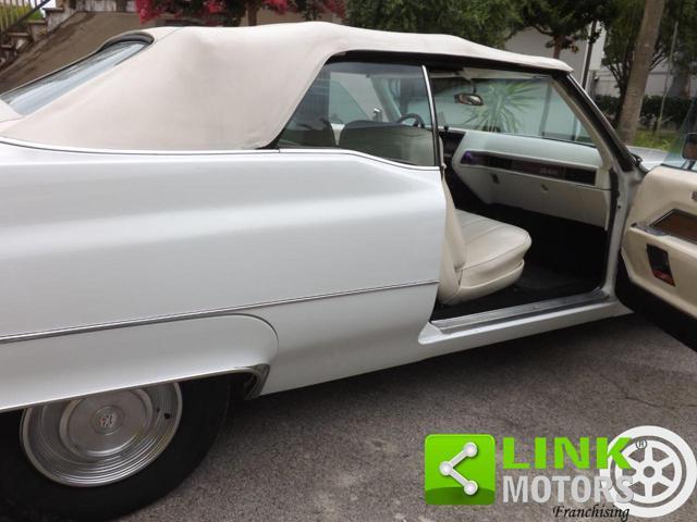 CADILLAC Deville decappottabile anno 1969 funzionante ben tenuta