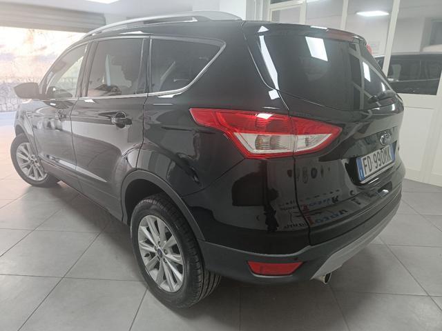 FORD Kuga 2.0 TDCI 150 CV S&S 4WD Powershift Titanium