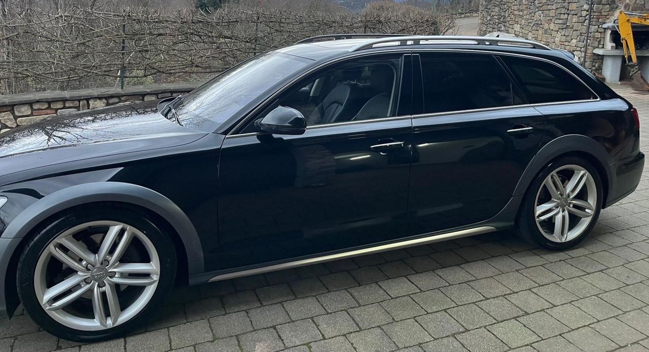 Audi A6 allroad 3.0 TDI 218 CV S tronic Business Plus