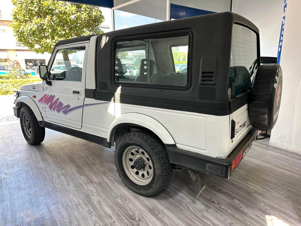 Suzuki SJ Samurai 1.3i cat Lungo Cabriolet De Luxe