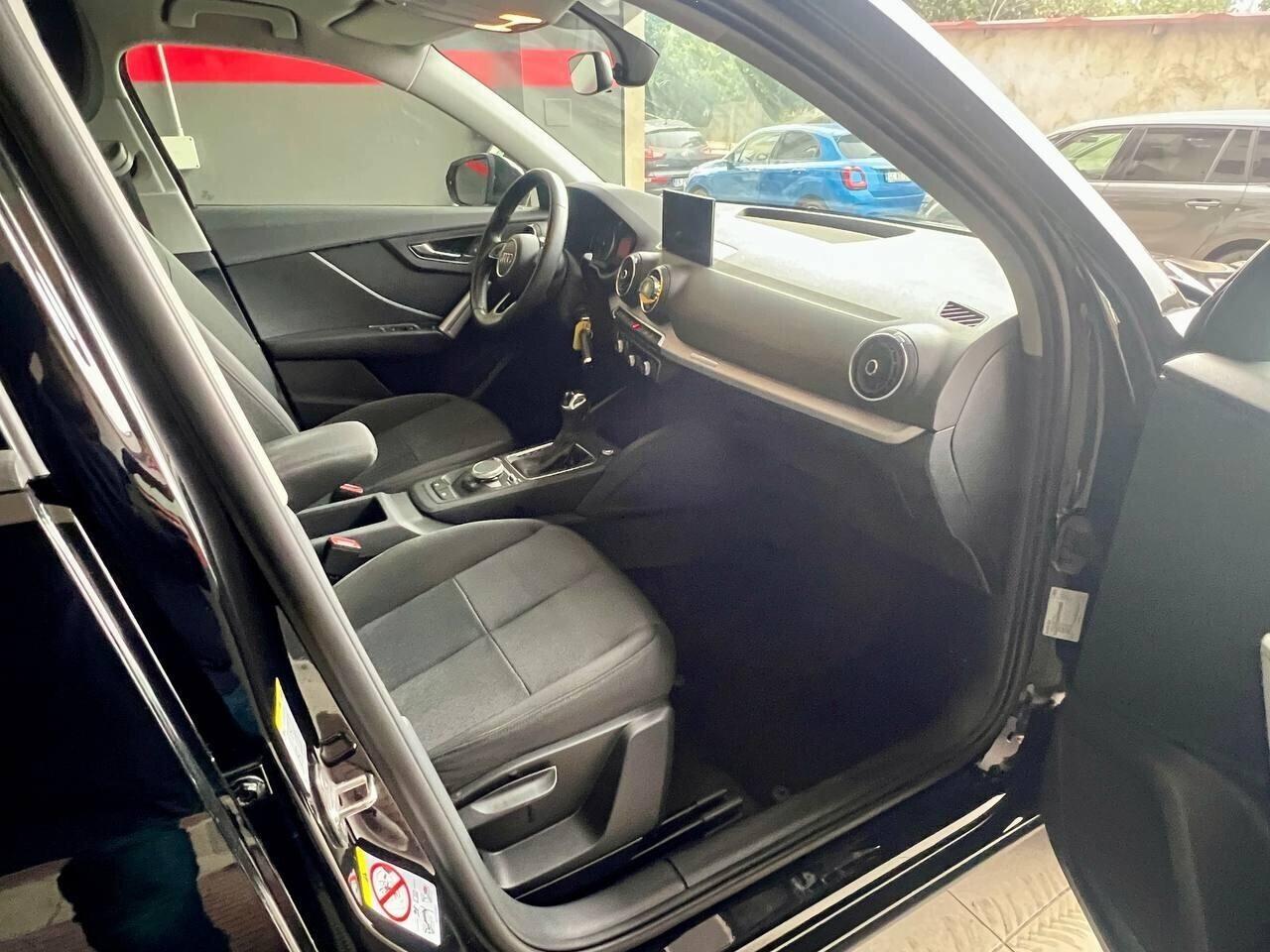 Audi Q2 35 TDI S tronic Business