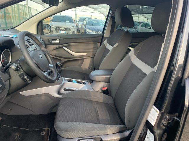 FORD Kuga + 2.0 TDCi 140 CV 2WD DPF