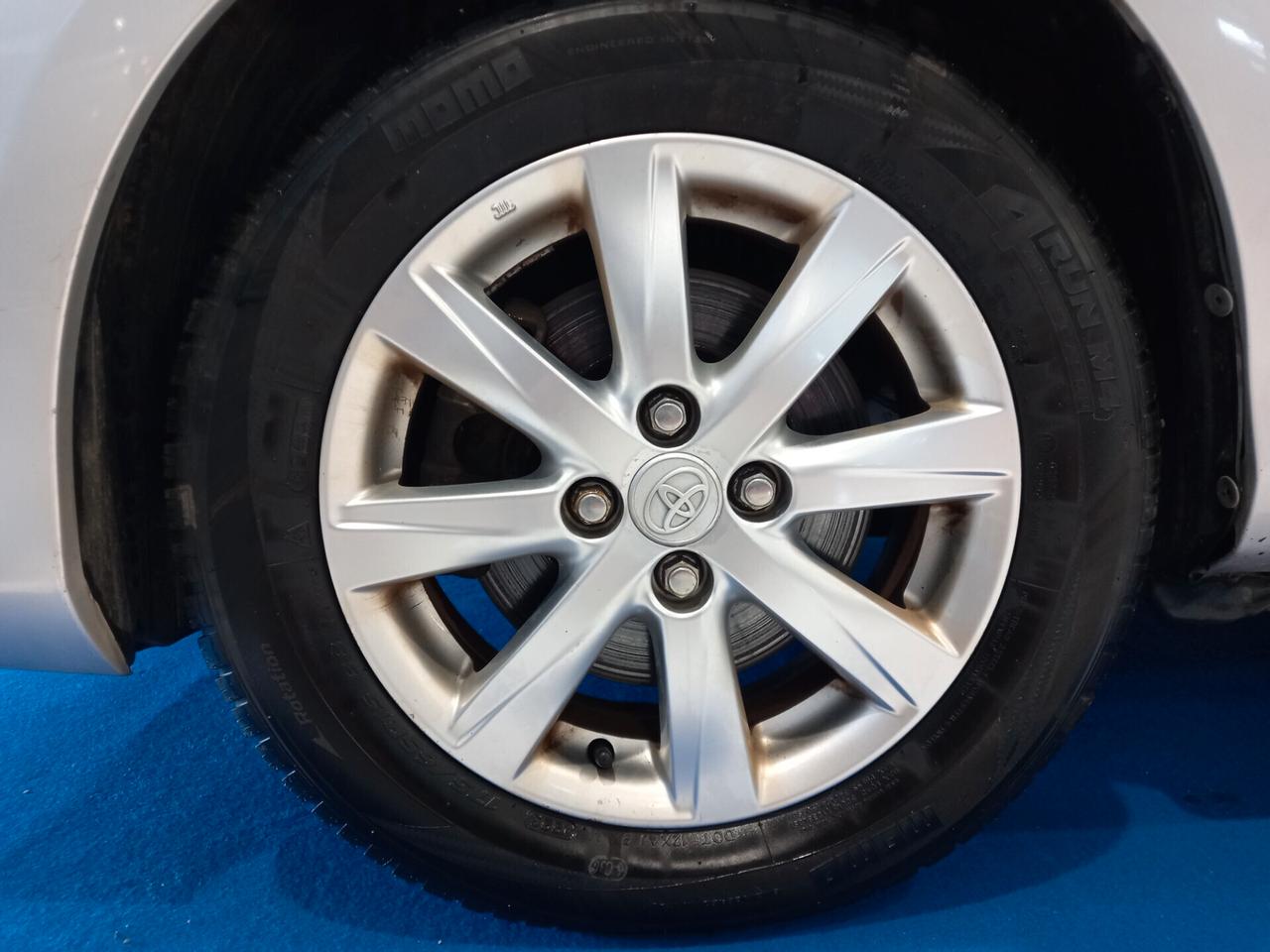 Toyota Yaris 1.5 FULL HYBRID Lounge