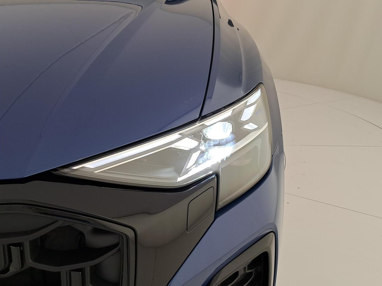 Audi Q8 50 3.0 tdi mhev s line edition quattro tiptronic