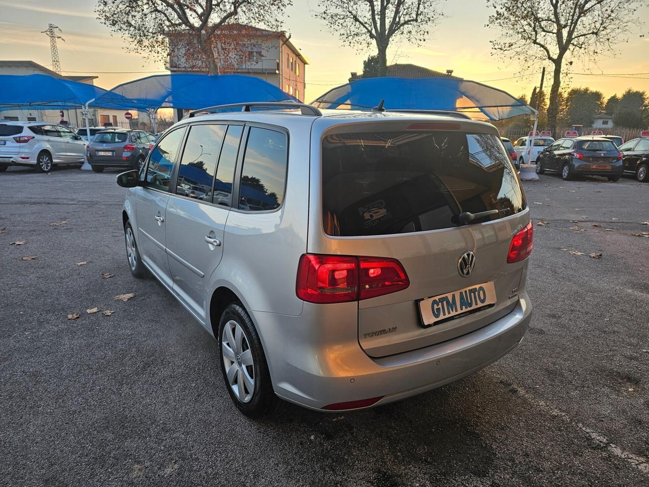 Volkswagen Touran 1.4 Metano - Neopatentati