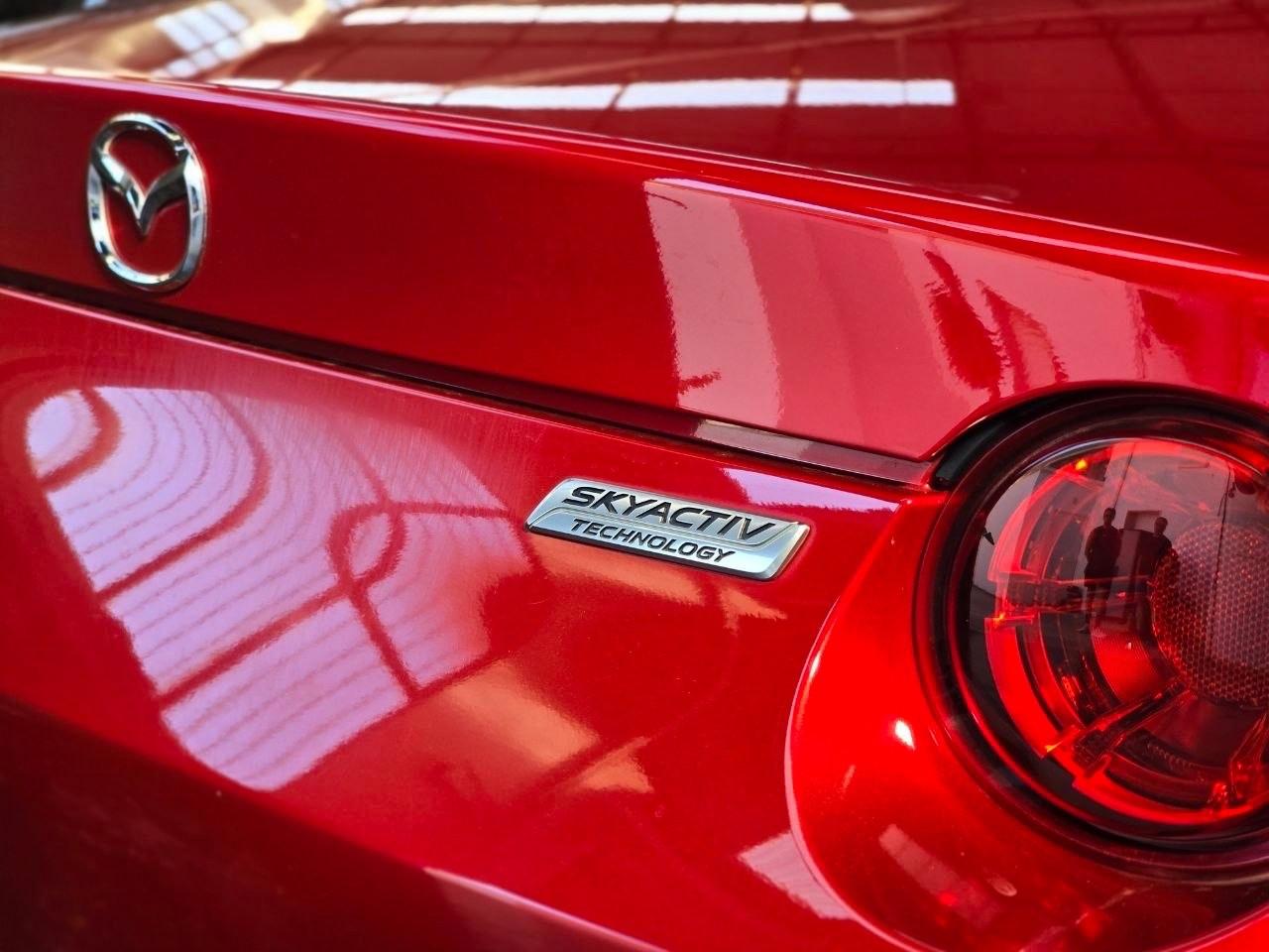 Mazda MX-5 1.5L Skyactiv-G RF Exceed