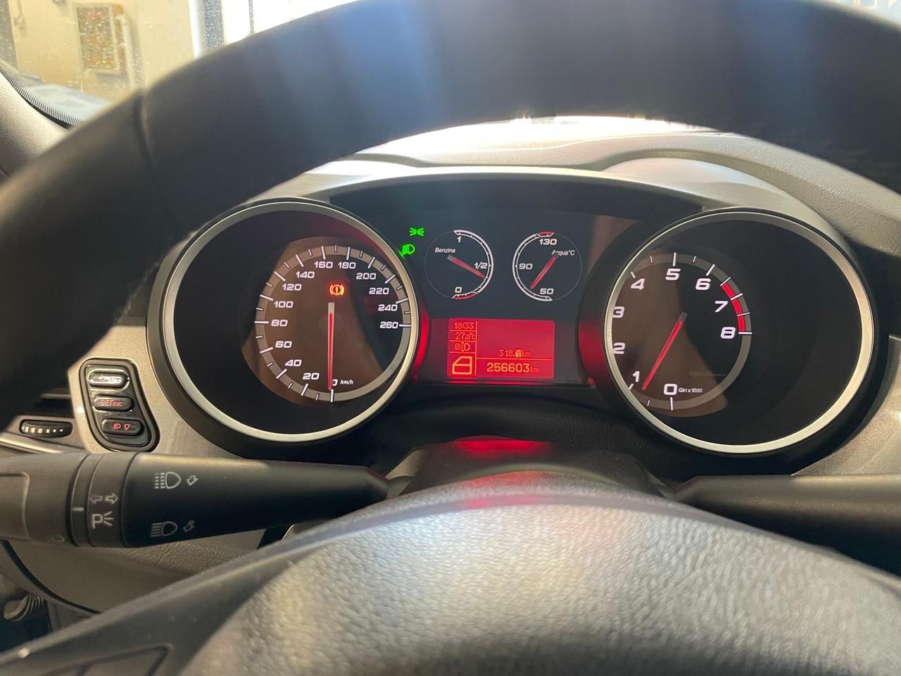 Alfa Romeo Giulietta 1.4 Turbo 120 CV GPL Distinctive