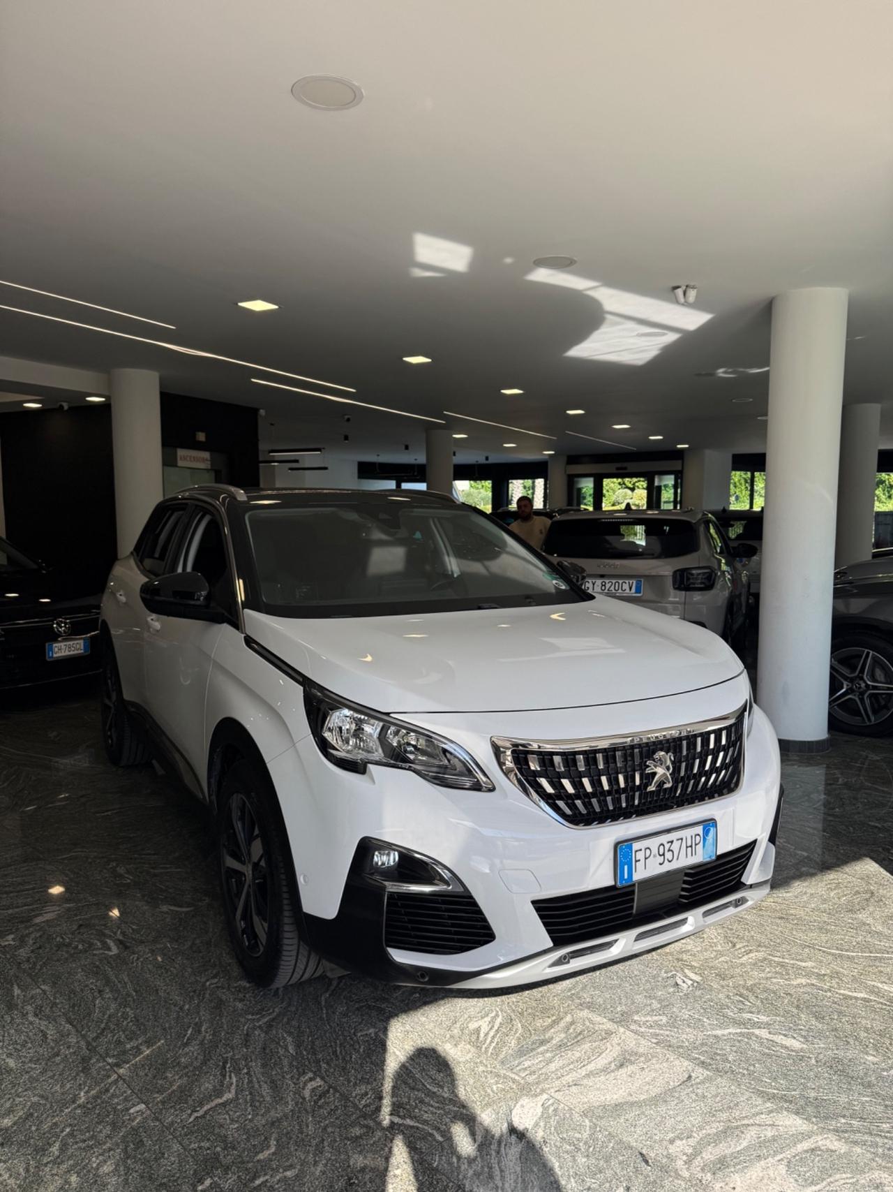Peugeot 3008 BlueHDi 130 S&S EAT8 Allure