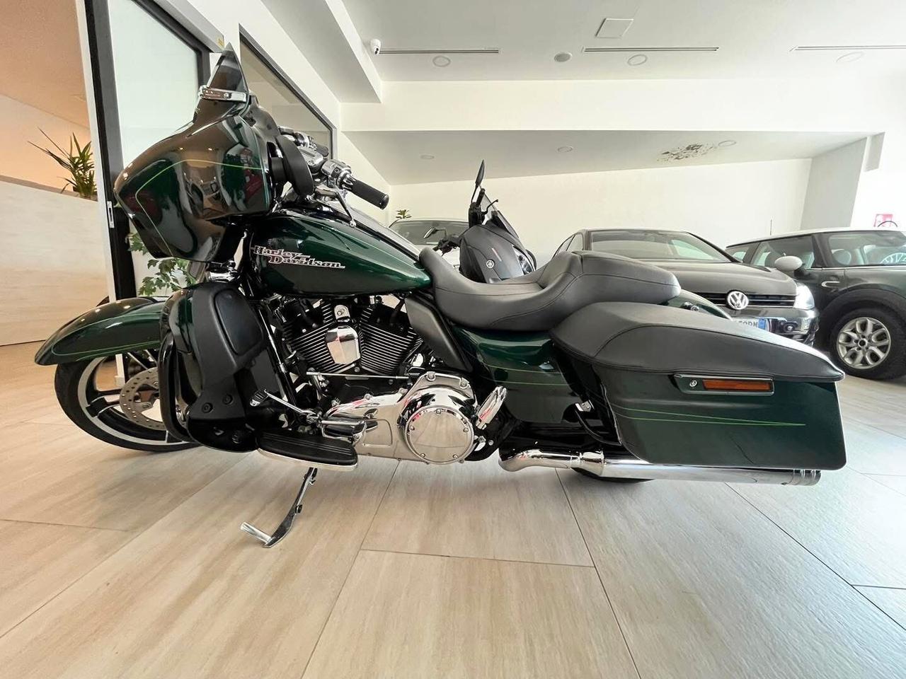 Harley-davidson Touring Street Glide