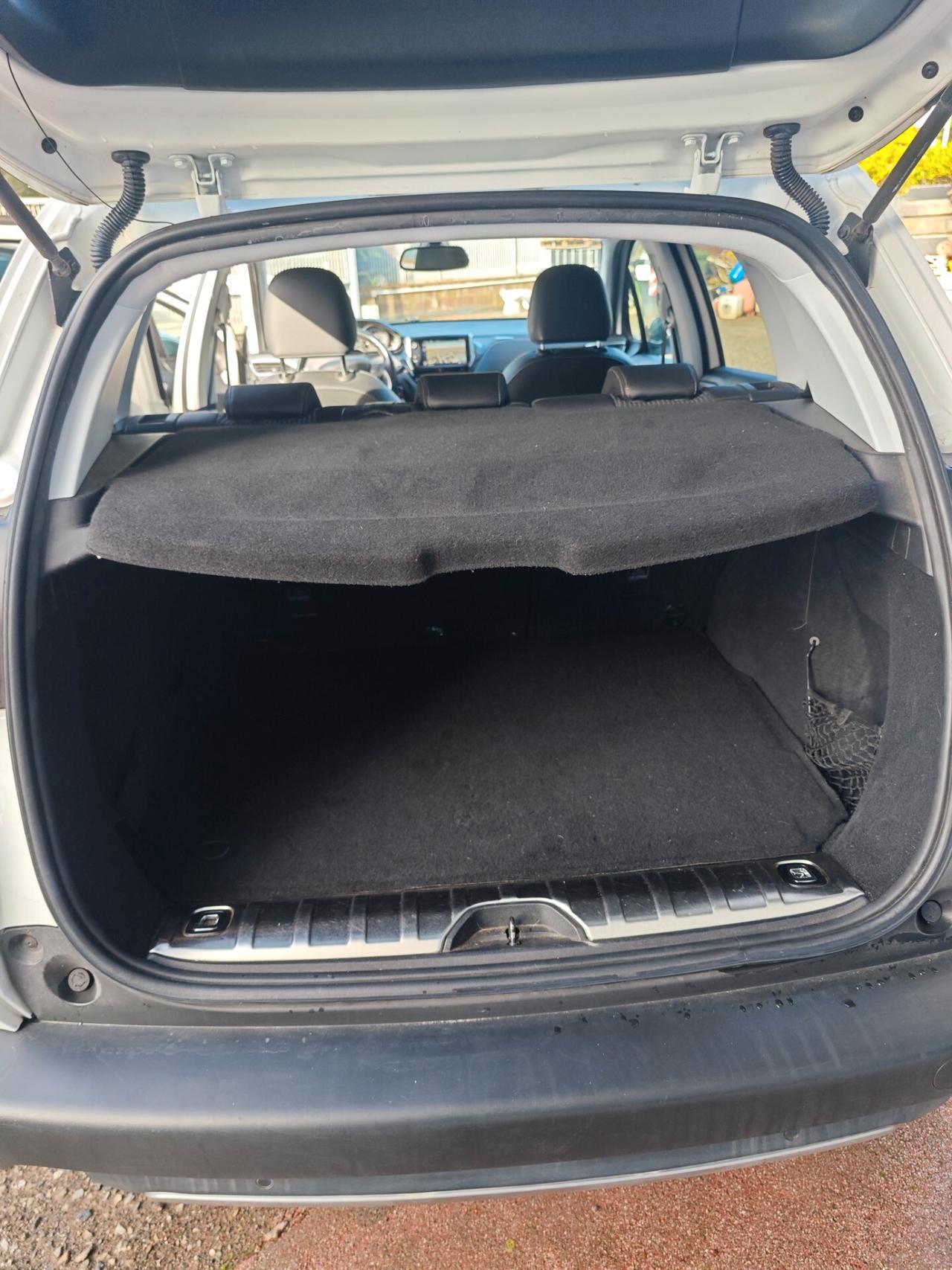 Peugeot 2008 BlueHDi 120 S&S Allure