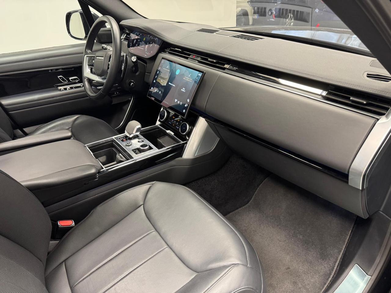 LAND ROVER Range Rover V 2022 - Range Rover 3.0d i6 mhev SE awd 249cv auto