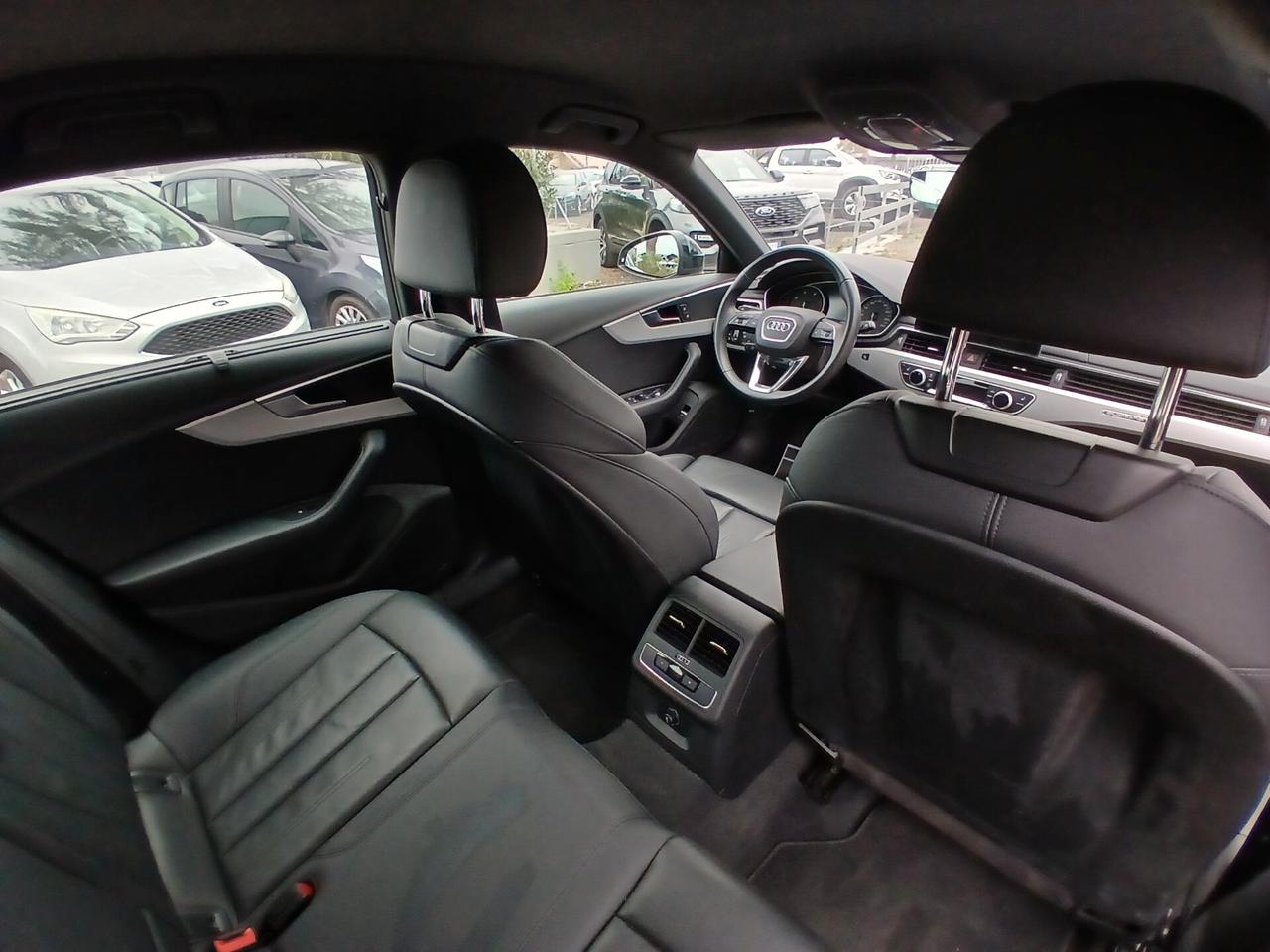 Audi A4 Avant 40 TDI quattro S tronic Business