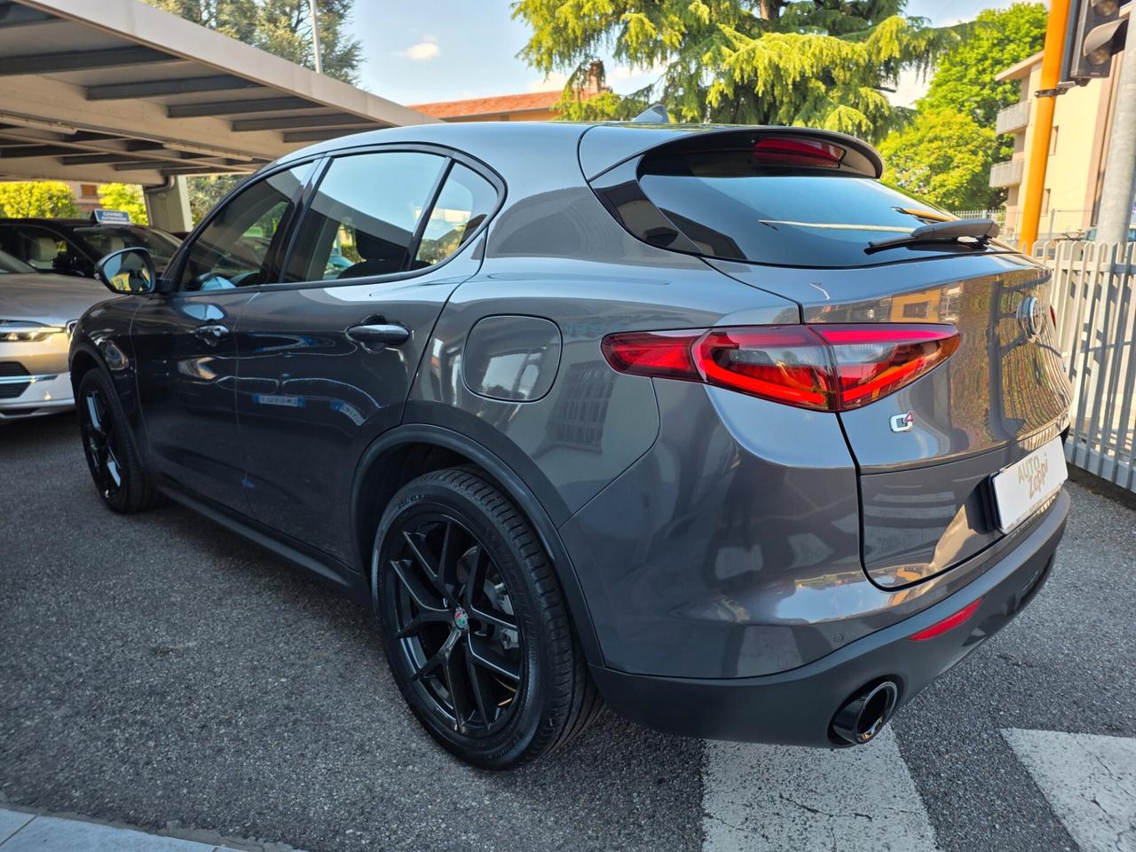 Alfa Romeo Stelvio 2.2 190cv Q4 Aut. / CERCHI 20"