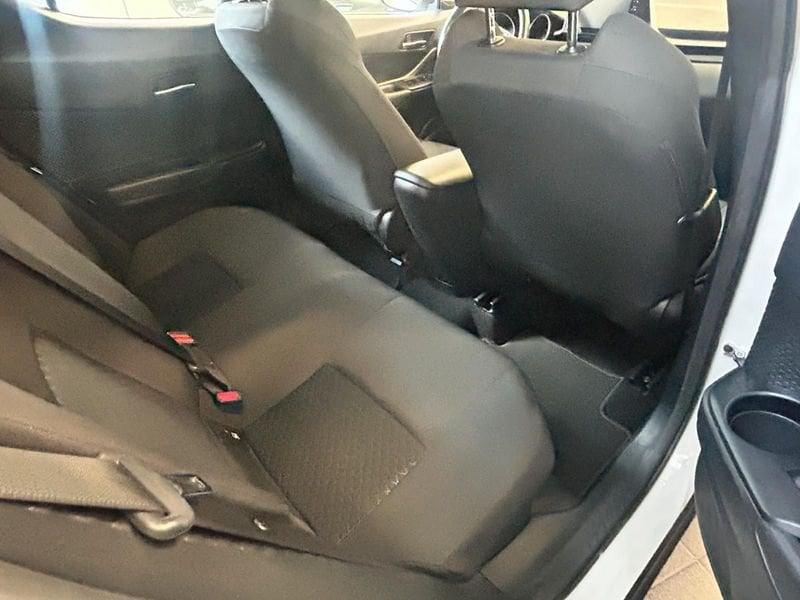 Toyota C-HR Hybrid 1.8H 122cv E-CVT Active