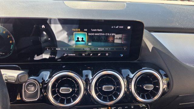 MERCEDES-BENZ GLA 250 e hybrid EQ Business Extra PERMUTE GARANZIA 2028