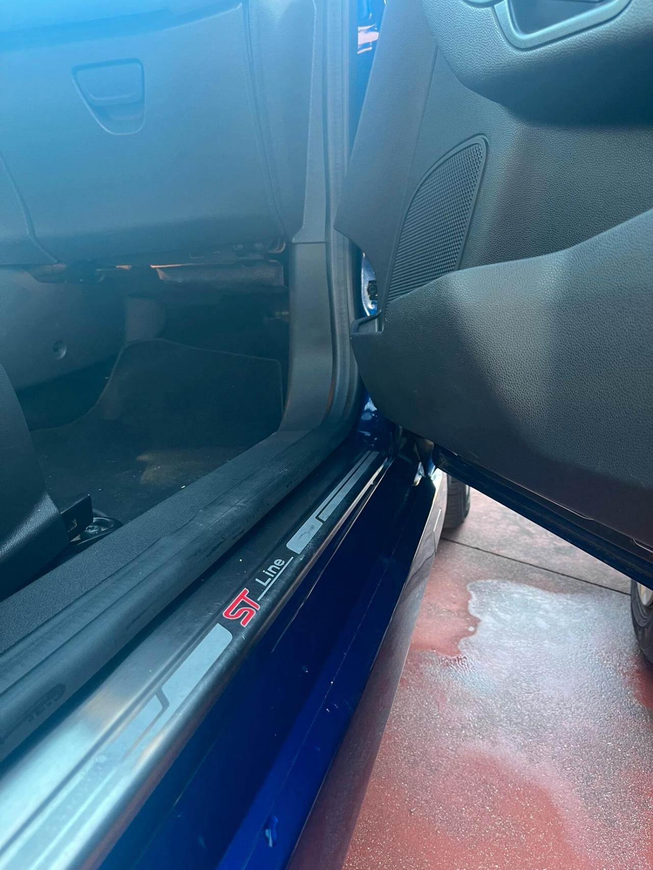 Ford Fiesta 1.5 TDCi 95CV 3 porte ST-Line