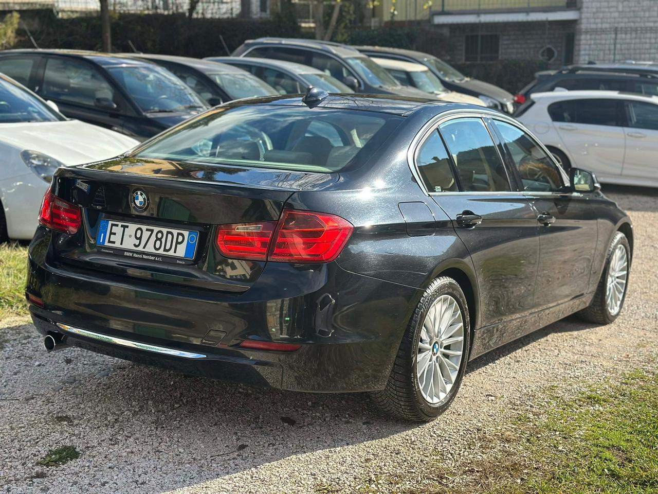 Bmw 320d xDRIVE LUXURY KMCERT UNICOPR KMCERT