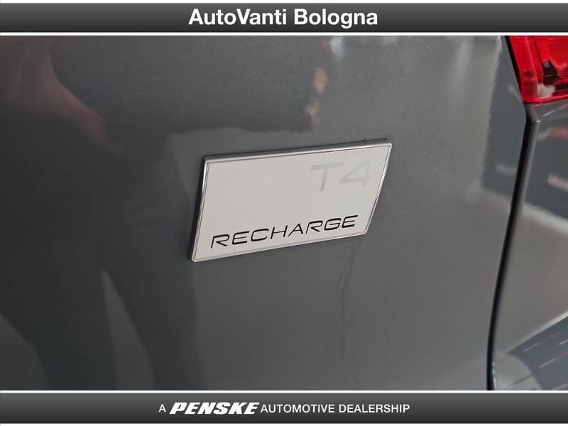 Volvo XC40 XC40 T4 Recharge Plug-in Hybrid automatico Ultimate Dark