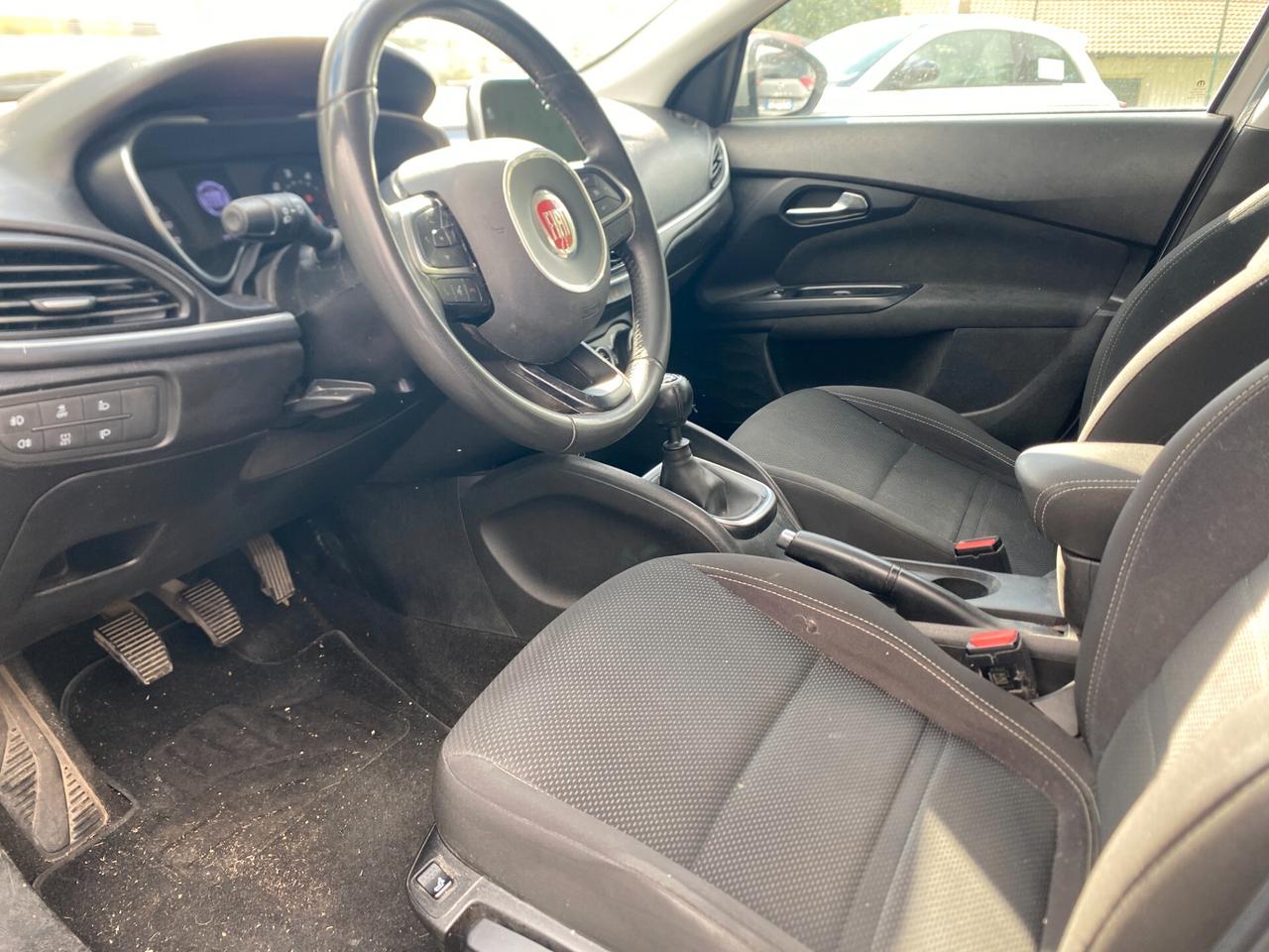 Fiat Tipo 1.6 Mjt S&S 5 porte Lounge