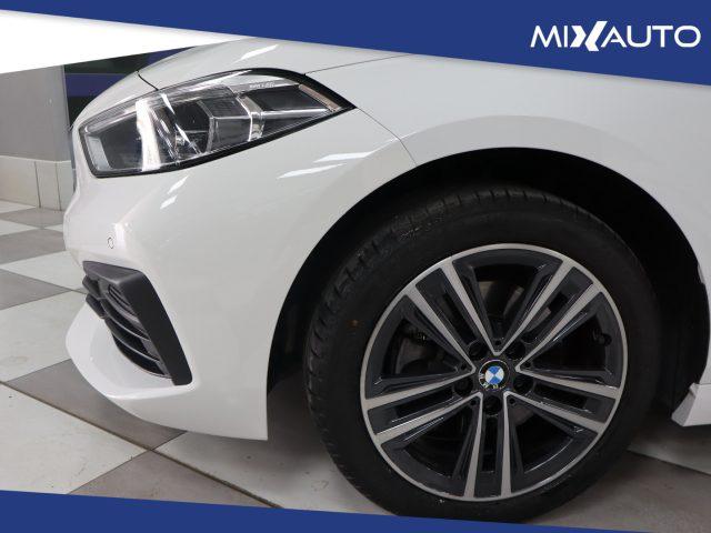 BMW 118 i 5 Porte Business Advantage