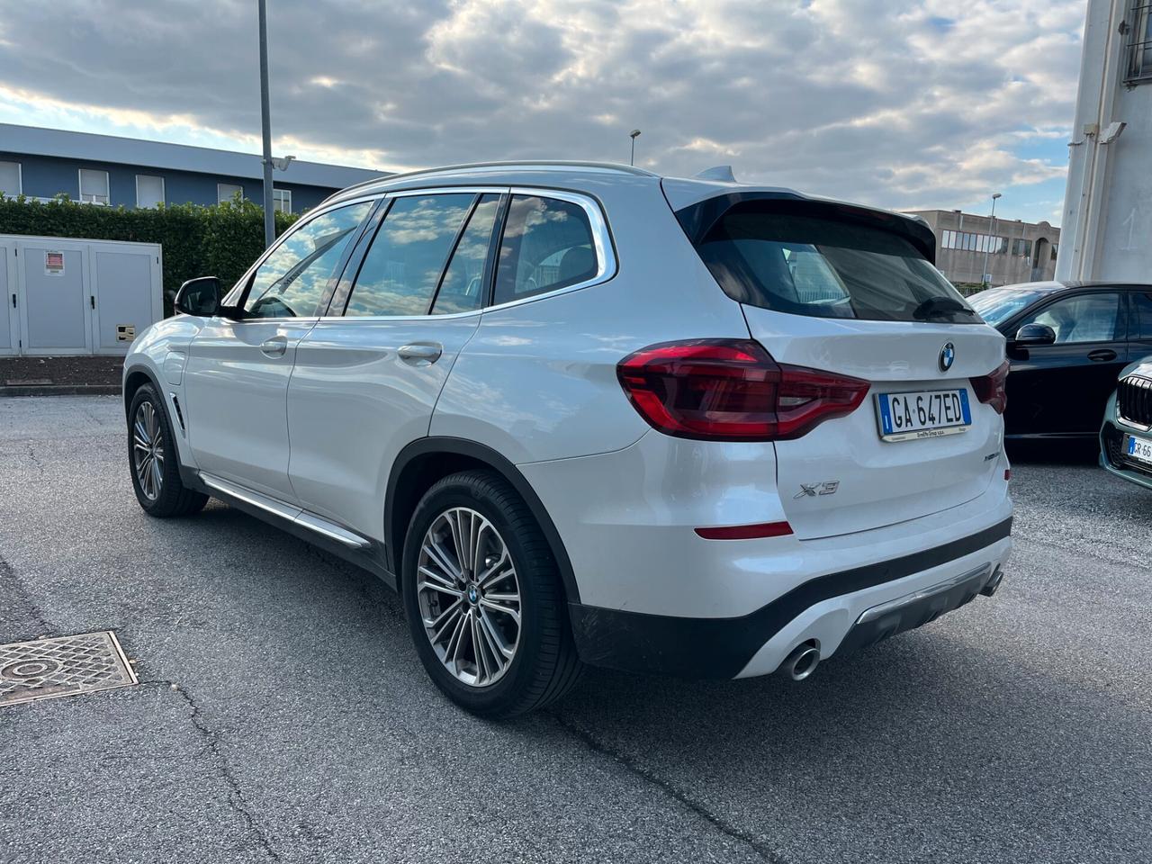 Bmw X3 xDrive30e Luxury