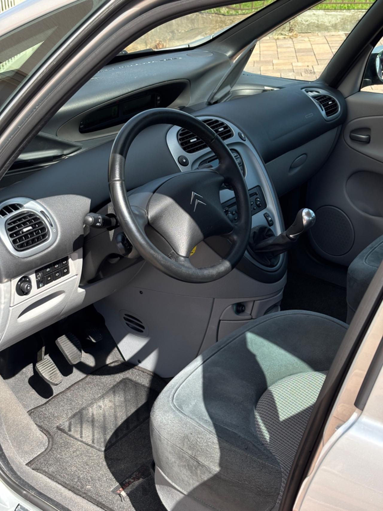 Citroen Xsara Picasso 1.6 Benzina 62740 km