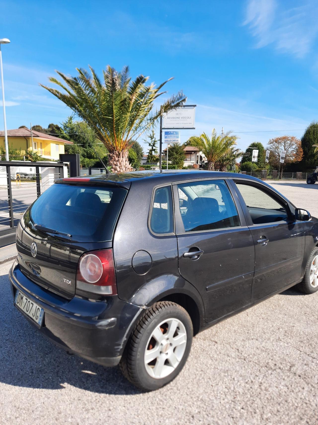 Volkswagen Polo 1.4/69CV TDI 5p Ok neopatentati