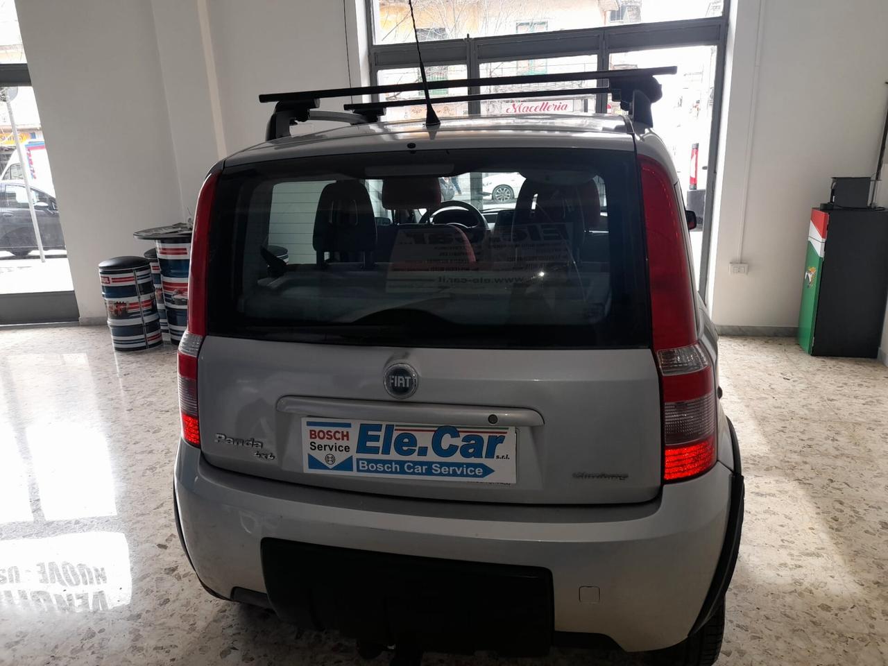 Fiat Panda 1.2 -4X4- climbing GPL-CON GANCIO TRAINO