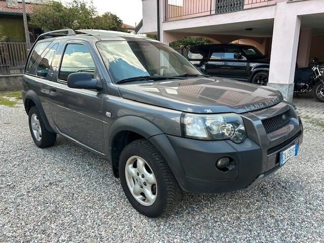 Land Rover Freelander 2.0 Td4 16V cat 3p. Softb. SE